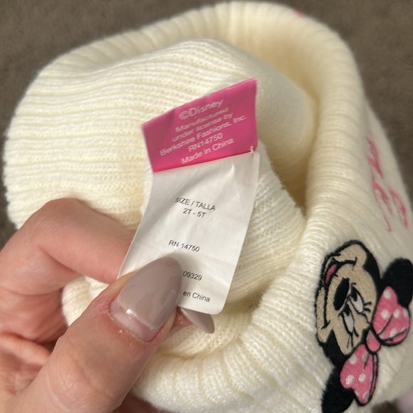 Toddler girl beanies - Picture 3 of 4